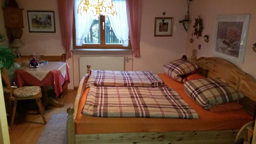 Отель Nussdorfer Gastehaus Нусдорф-ам-Инн Экстерьер фото